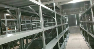 找品質(zhì)過(guò)關(guān)的中型貨架，浙江羅納服飾就推薦勝通！