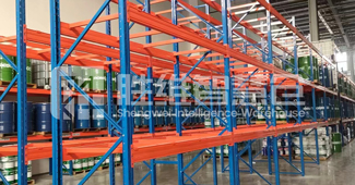 這款重型貨架,成為解決化學制品企業倉儲難題的 “萬能解藥”