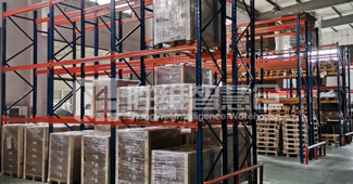 倉儲難題困擾你？寧波軟管企業靠重型貨架破局！