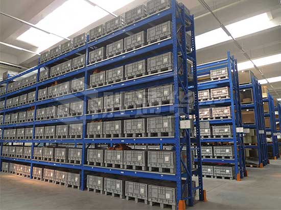 重型貨架，中型貨架，模具貨架.jpg